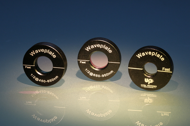 Achromatic waveplate